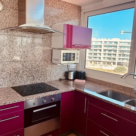 With Panoramic Yacht Marina Views Apartment *