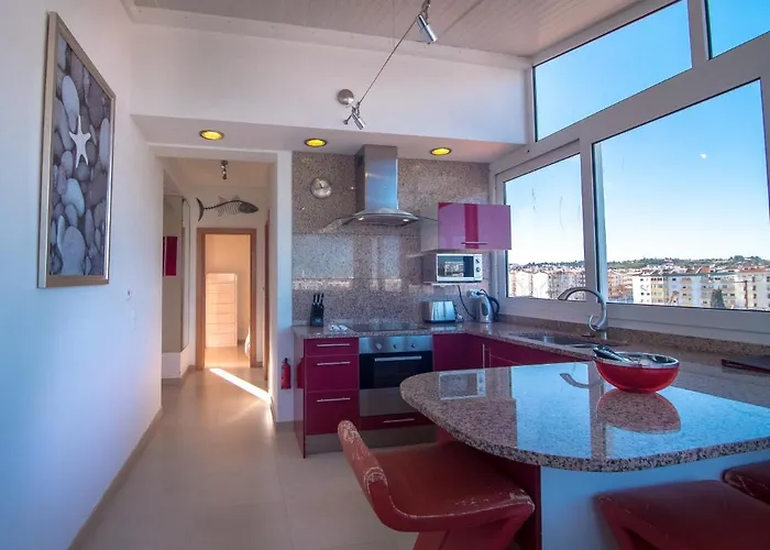 Appartamento With Panoramic Yacht Marina Views *