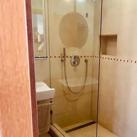 With Panoramic Yacht Marina Views * 라고스